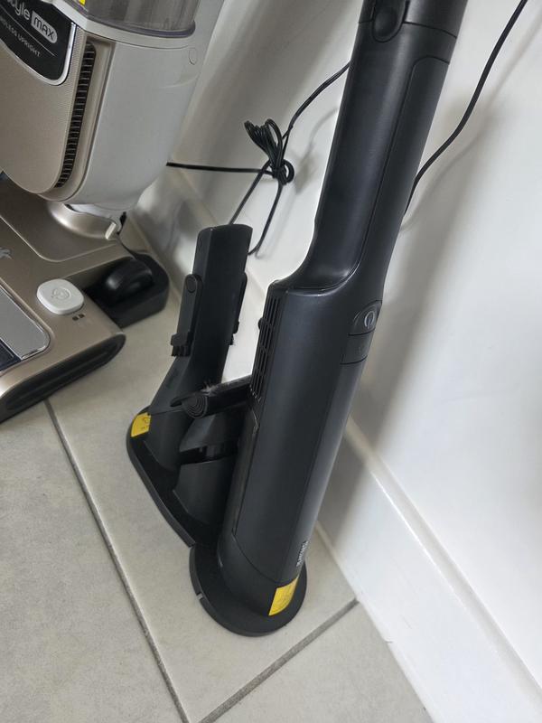 Customer photo of the Shark Freestyle Max vacuum